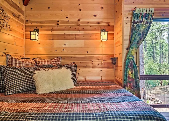 Furnished Deck: Romantic Strawberry/pine Studio! Dom wakacyjny *