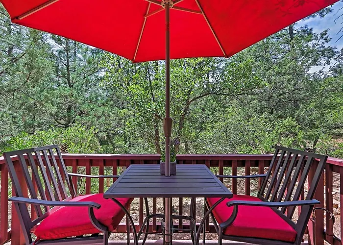 Furnished Deck: Romantic Strawberry/pine Studio! Pine